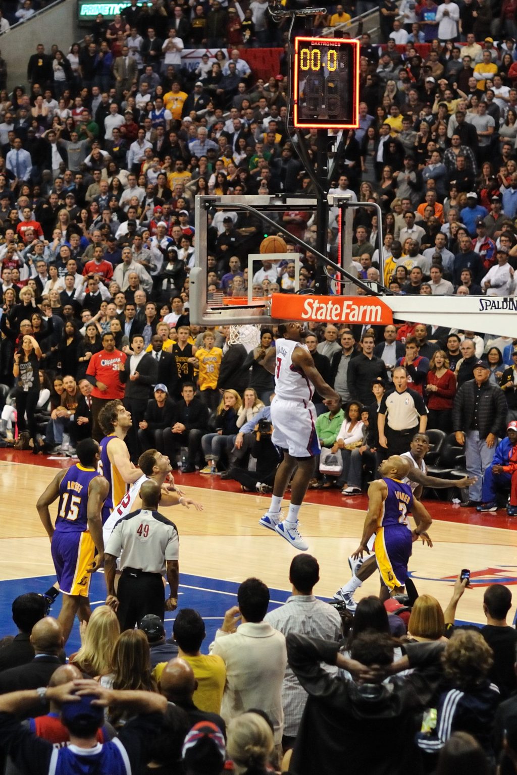 Los Angeles NBA teams spark&nbsp;rivalry