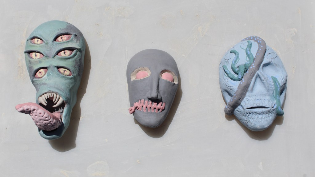 Ceramics mask projects aid art&nbsp;expression