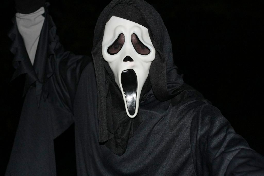 Teens can explore the many sub-genres within&nbsp;horror