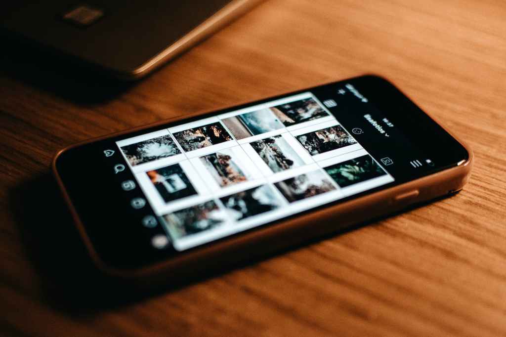 Teens face the intense race against the social&nbsp;clock